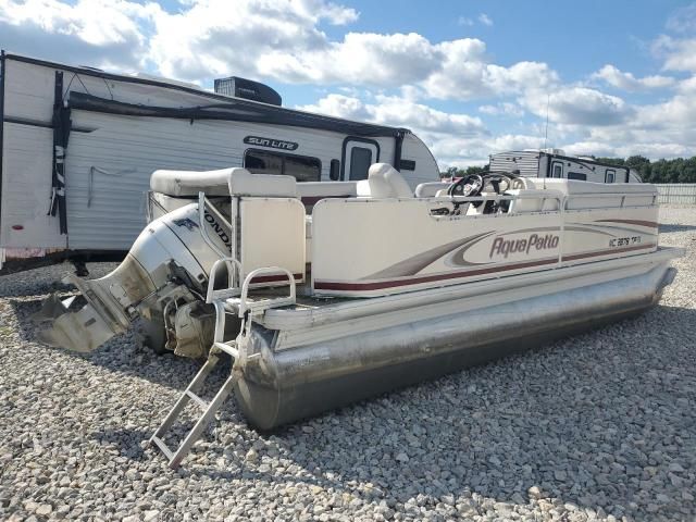 2005 Godfrey 200RE Aqua Patio-Boats