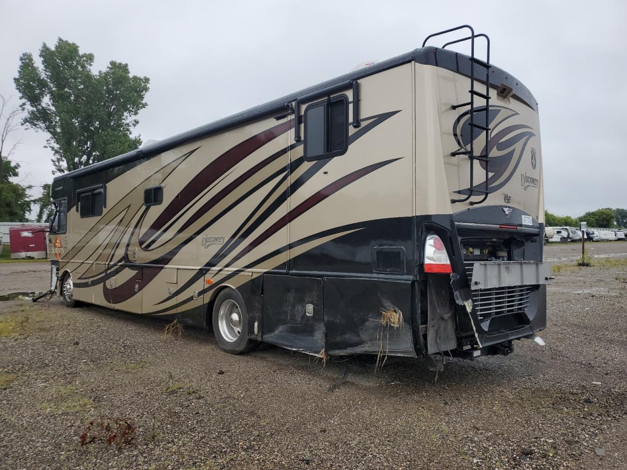 2014 Freightliner Chassis XC