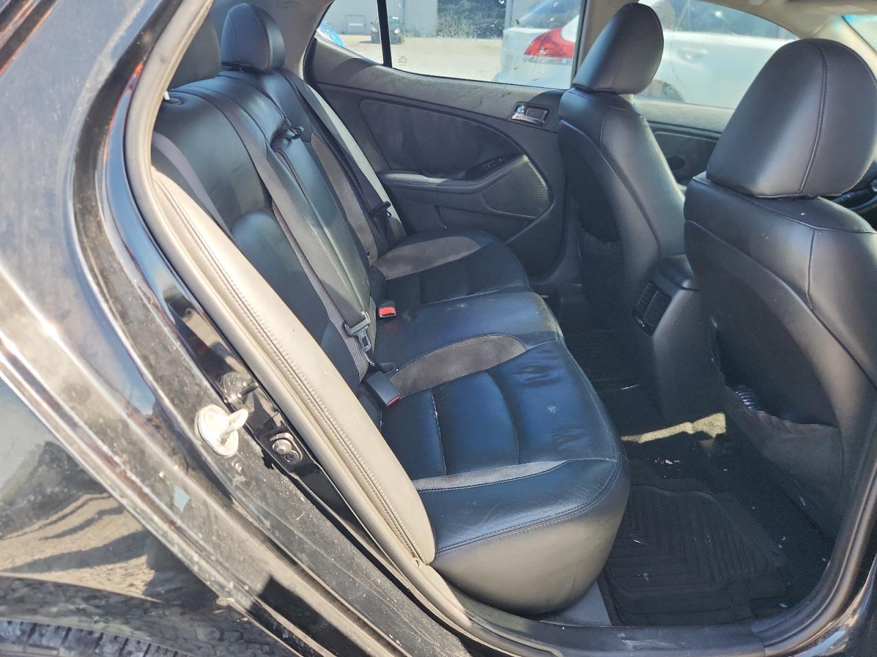 2012 KIA Optima sx