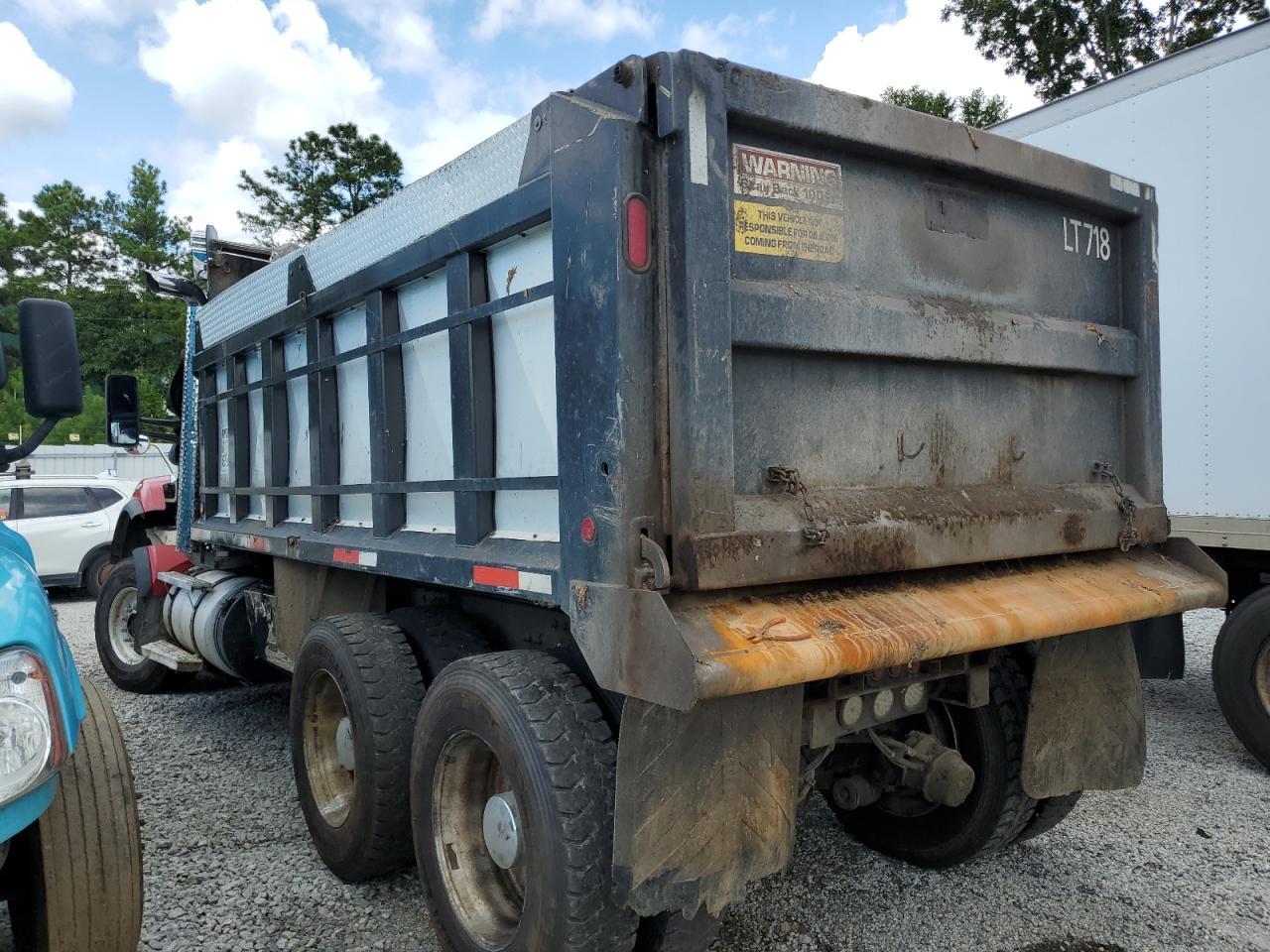 2020 Kenworth T880 Semi Truck