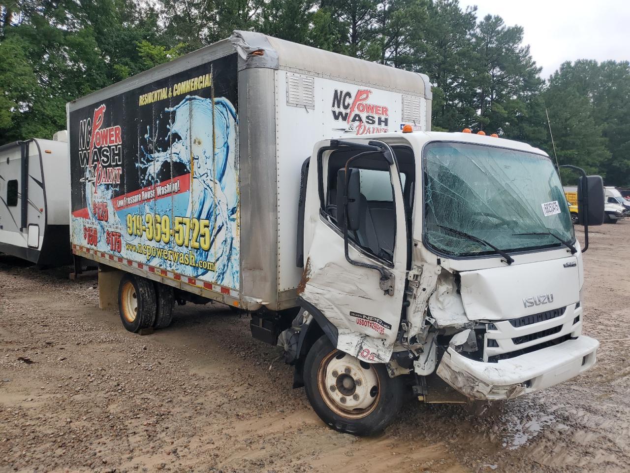 2018 Isuzu NPR HD