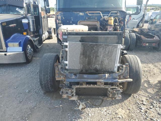 2021 International HX620