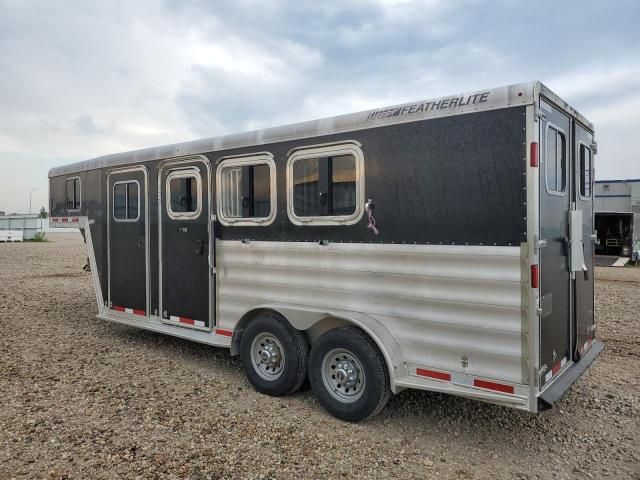 2014 Featheligh 3HRSE8541