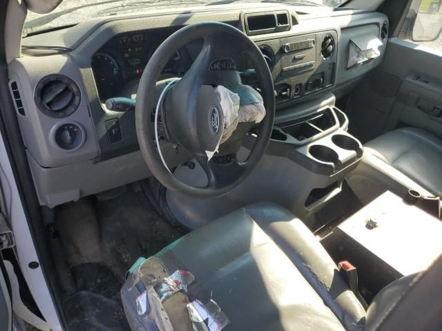 2010 Ford Econoline E250 Van