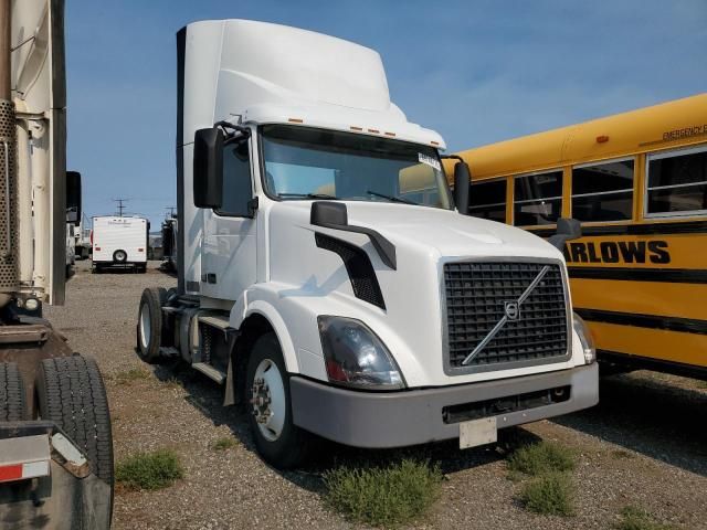 2018 Volvo VNL Semi Truck