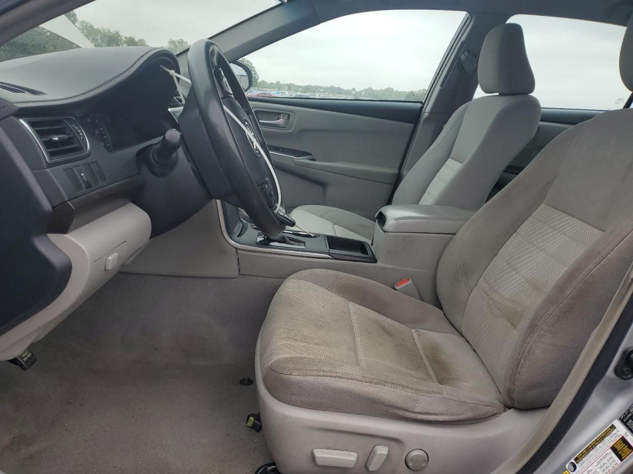 2015 Toyota Camry le