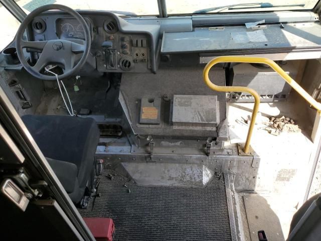 2013 Freightliner Chassis M-Trucks Delivery Van