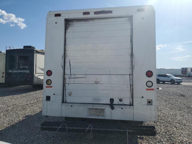 1999 Freightliner Chassis M Line WALK-IN Van