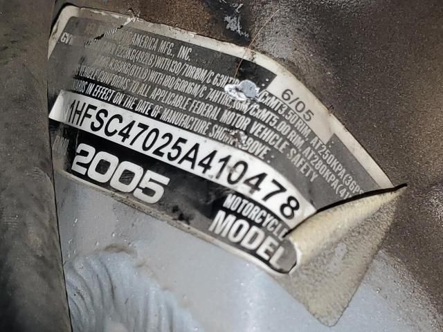 2005 Honda GL1800