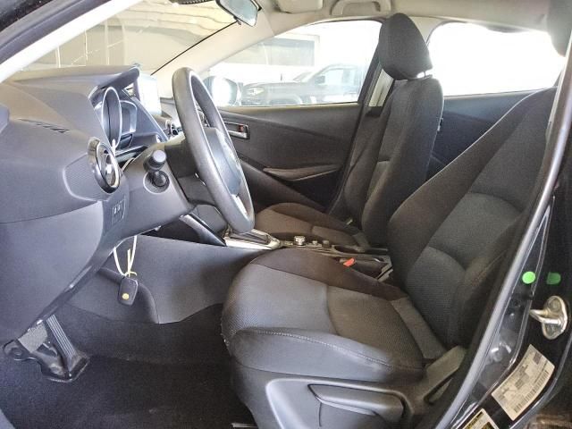 2017 Toyota Yaris IA