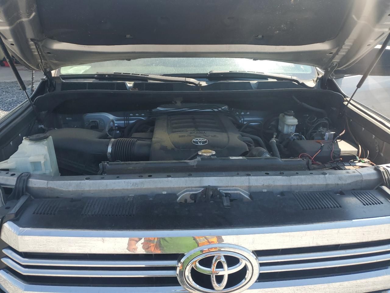 2016 Toyota Tundra Crewmax SR5