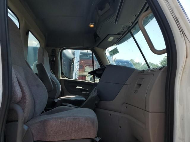 2020 Freightliner Cascadia 113 Semi Truck