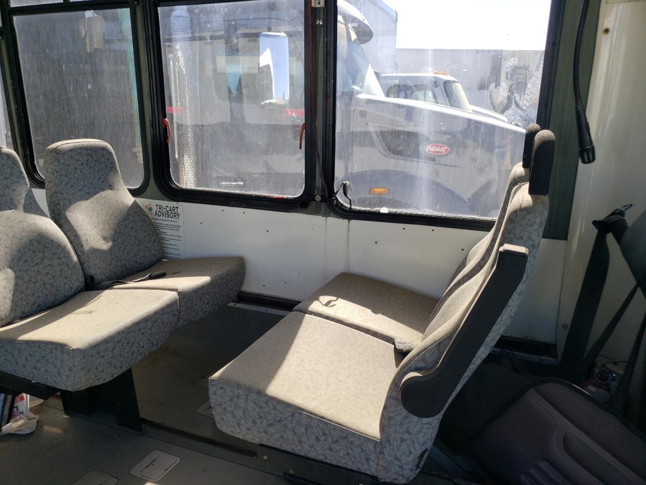 2001 International 3000 3400