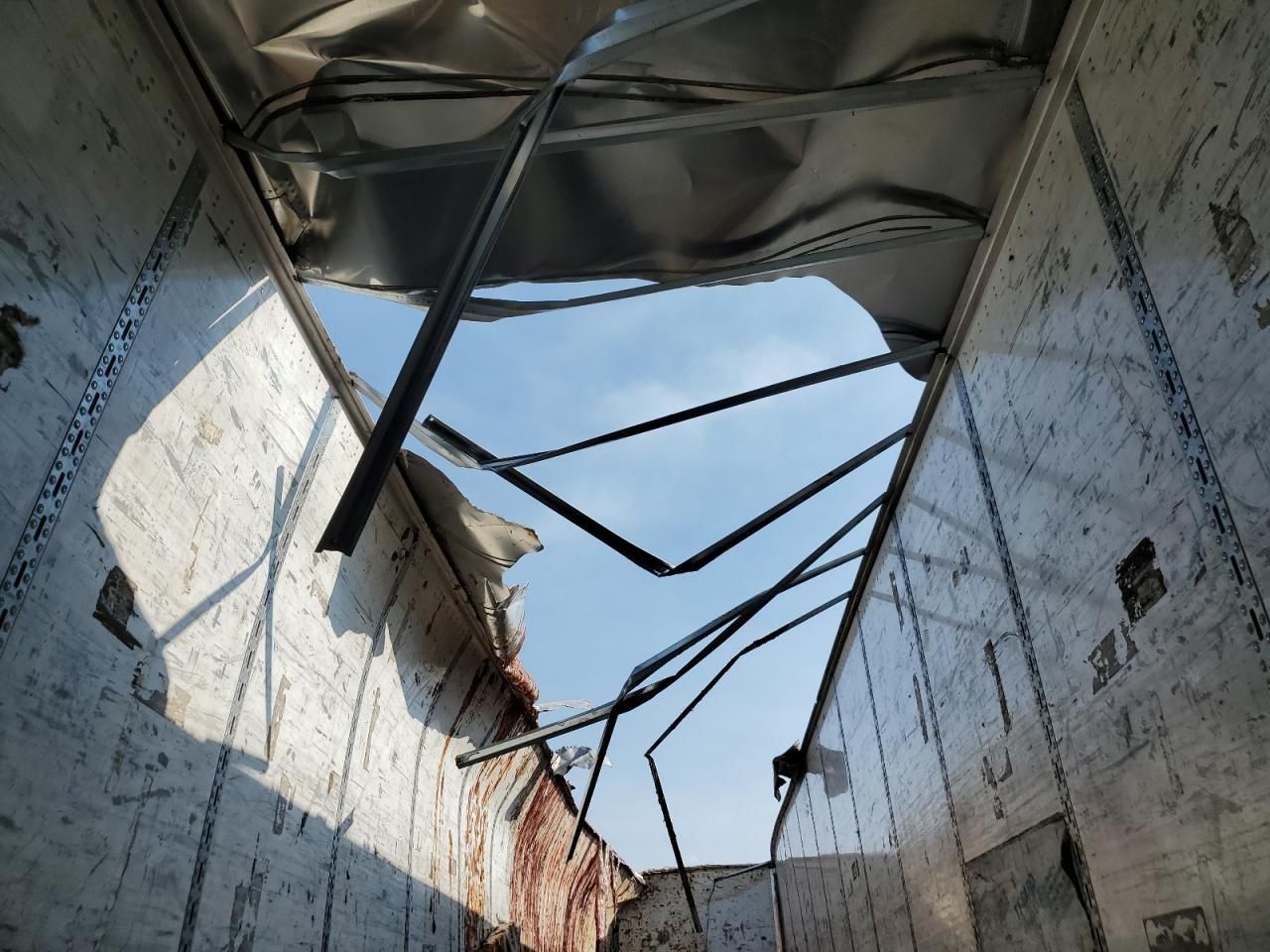 2012 Wabash DRY Van Trailer