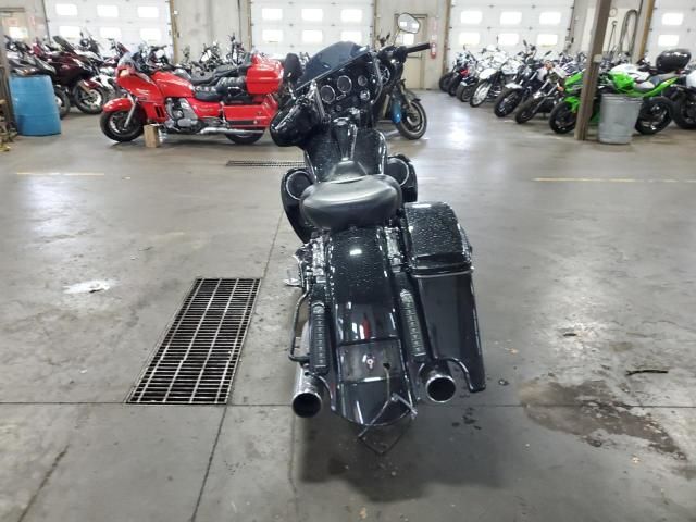 2010 Harley-Davidson Flhtcu