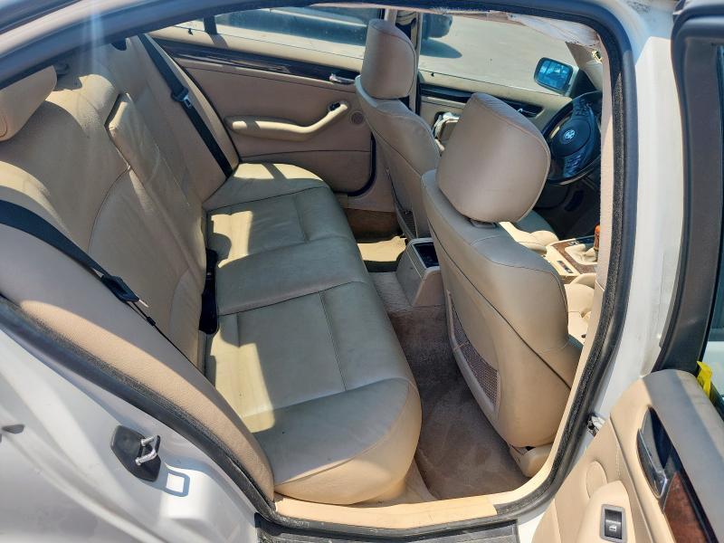 2001 BMW 325 i