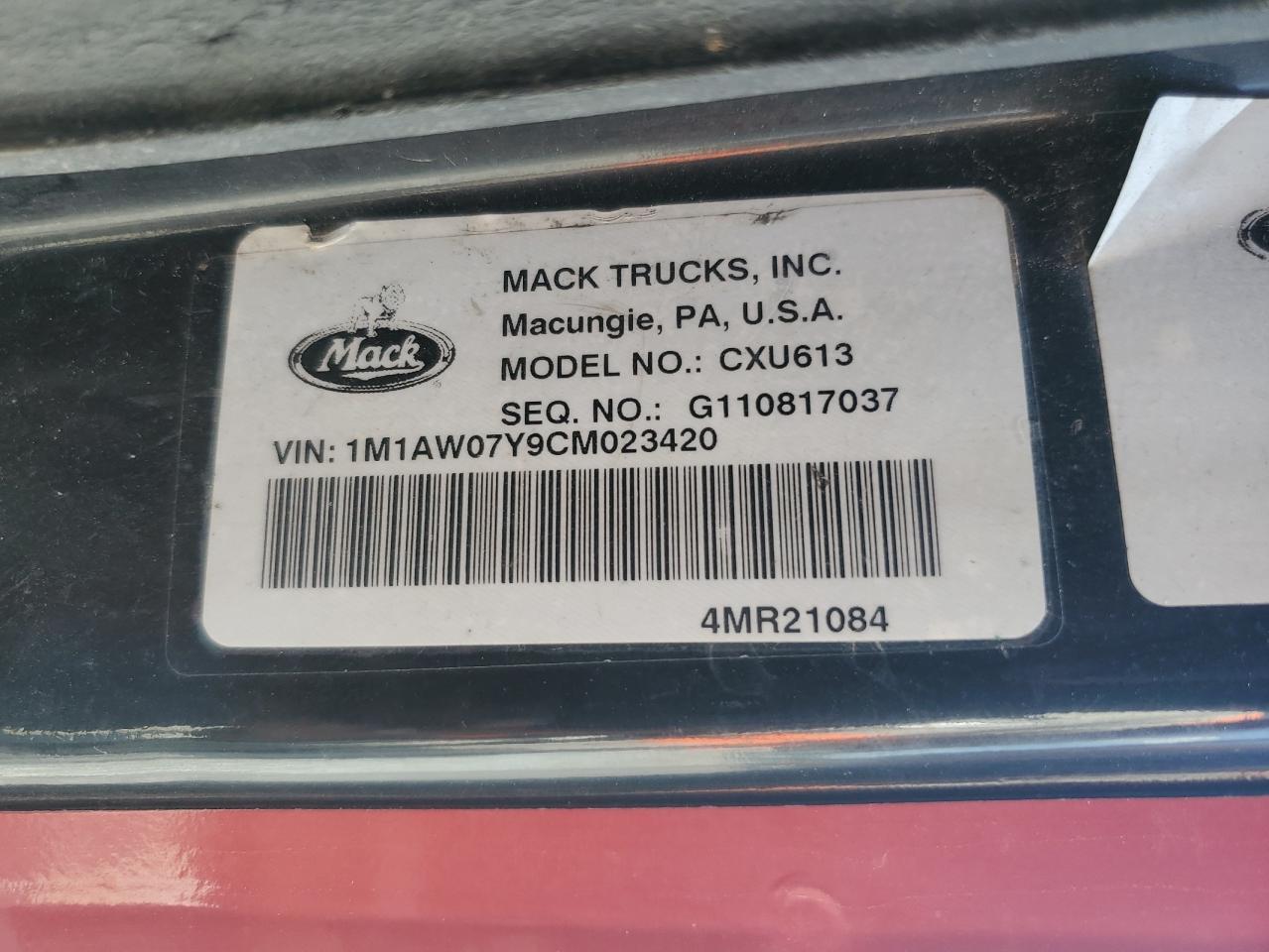 2012 Mack CXU613 Semi Truck