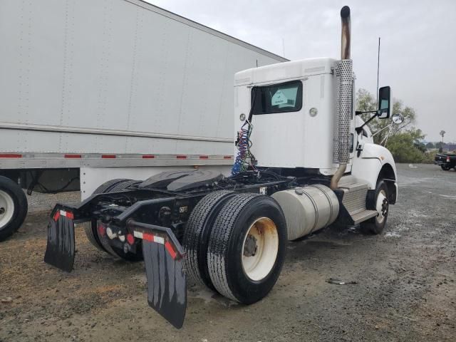 2015 Kenworth T400 Semi Truck