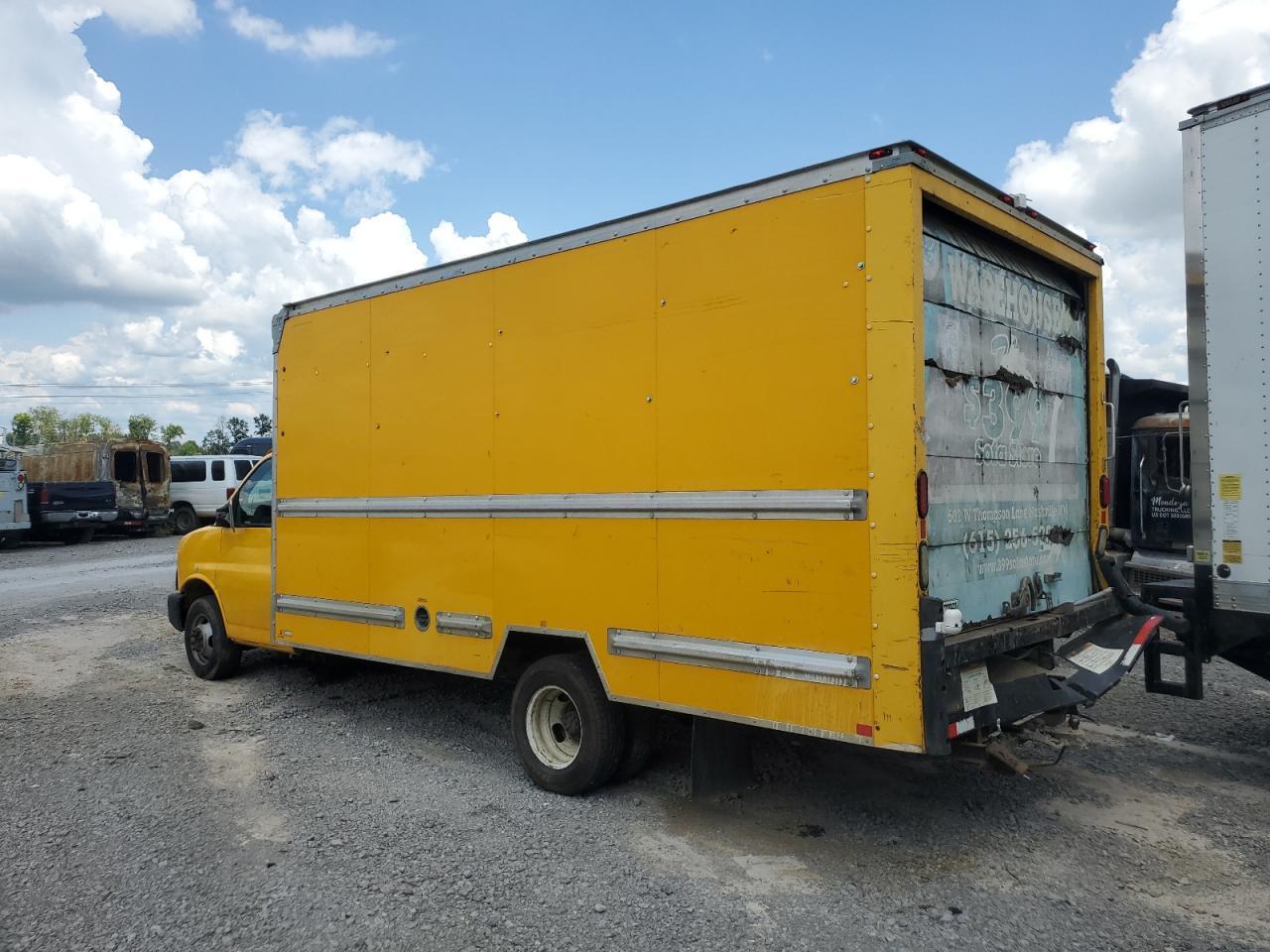2013 GMC Savana Cutaway G3500