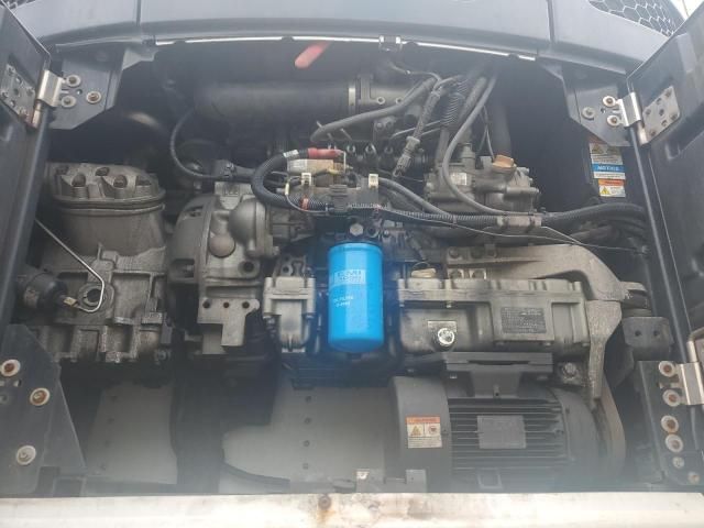 2014 Utility VS2RA Refrigerated Van Trailer