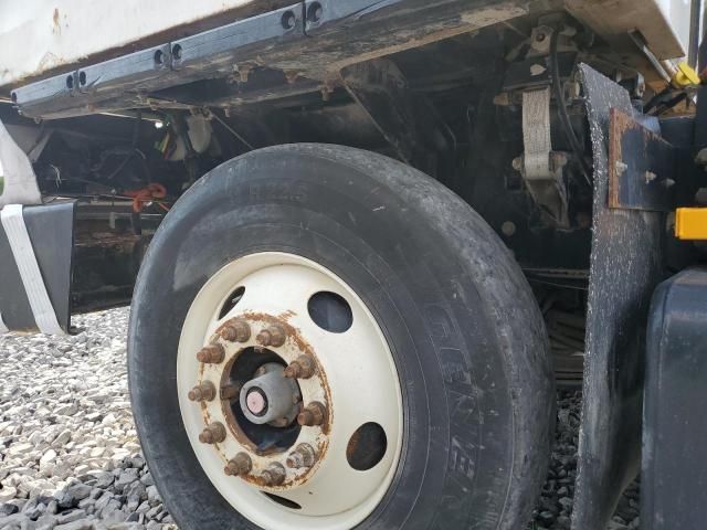 2019 Ottawa Yard Tractor 2019 Ottawa COMMACYT30-Trucks Yard Truck