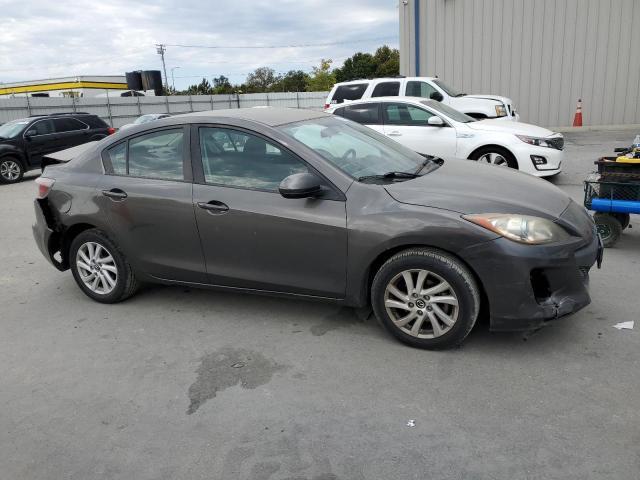 2013 Mazda 3 I