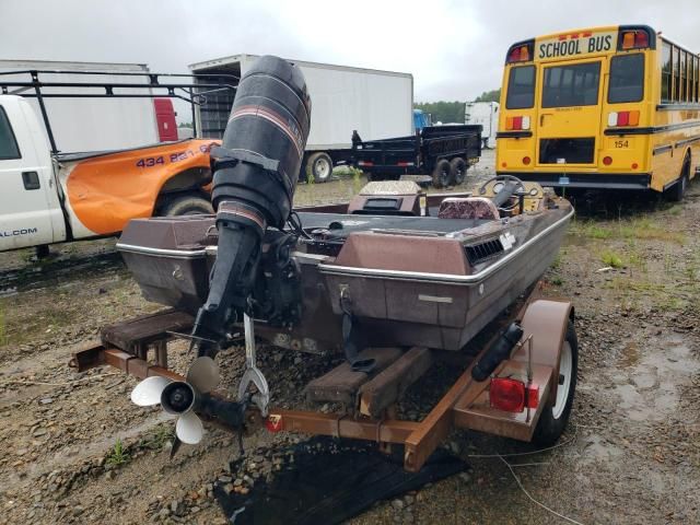 1985 Glastron Boat