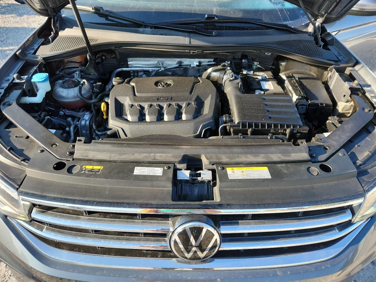 2022 Volkswagen Tiguan se