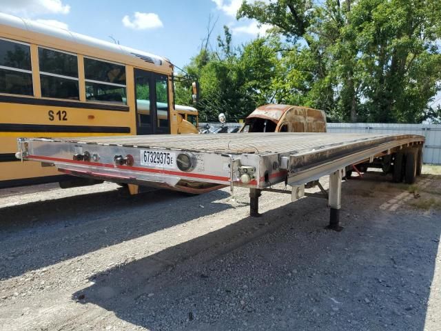 2012 East Manufacturing Flatbed Trailer