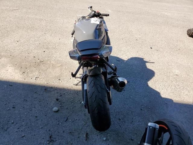 2025 Suzuki GSX-R750