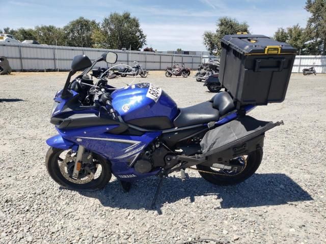 2009 Yamaha FZ6 R