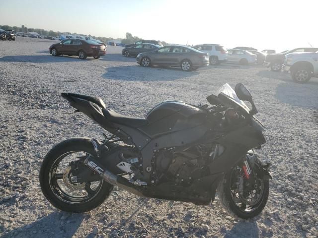 2024 Kawasaki ZX1002 L