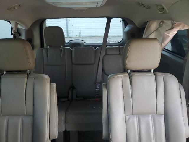 2016 Chrysler Town & Country Touring