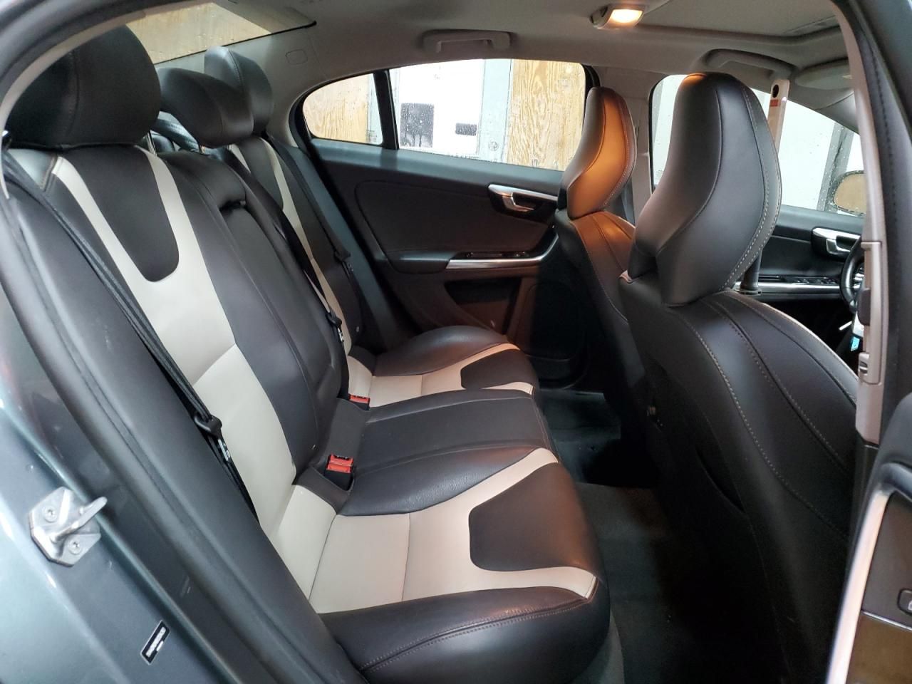 2017 Volvo S60 Cross Country T5