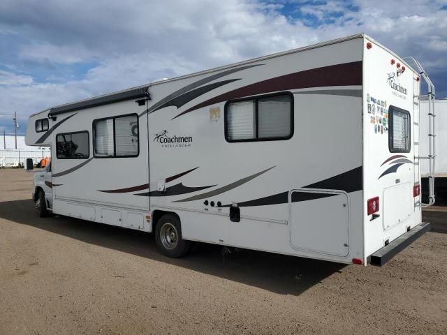 2011 Ford Econoline E450 Super Duty Cutaway Van