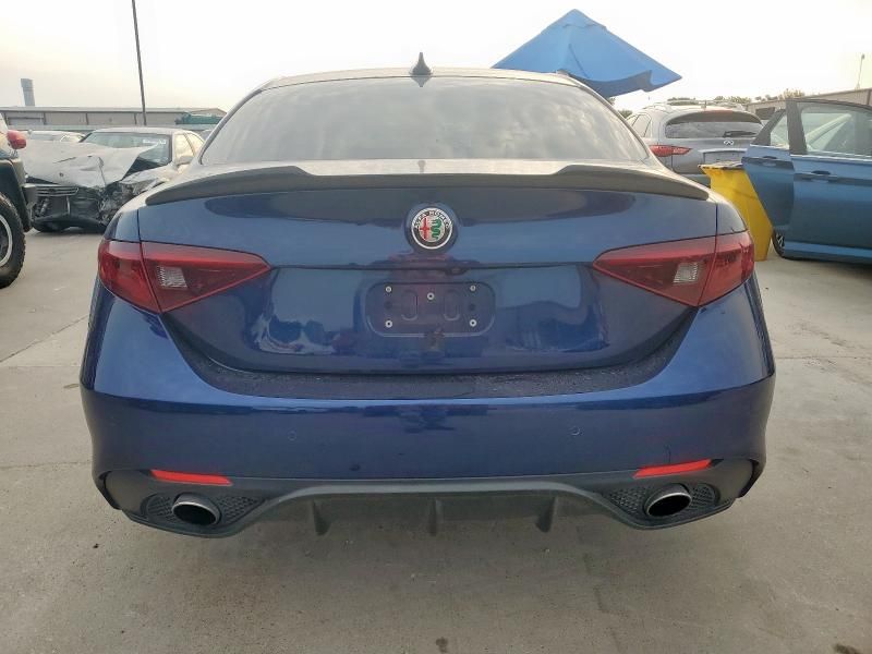 2018 Alfa Romeo Giulia TI