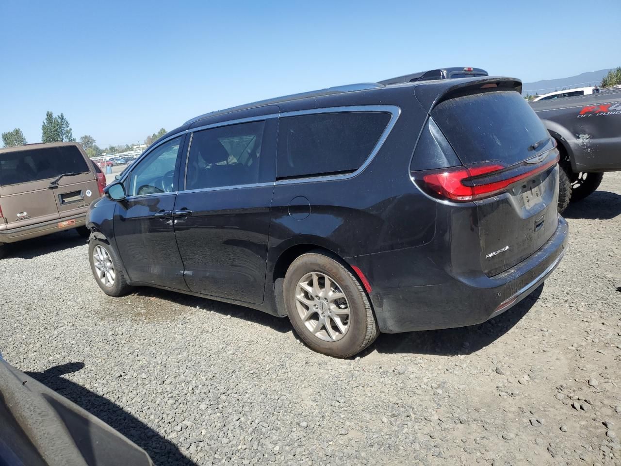2021 Chrysler Pacifica Touring l