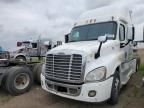 2014 Freightliner Cascadia Semi Truck