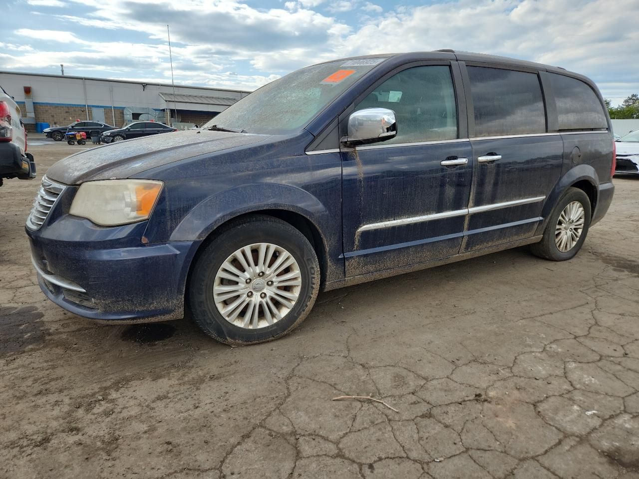 2013 Chrysler Town & Country Limited