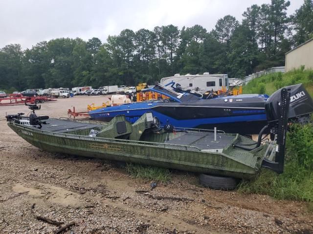 2024 Gator Traxx 22X70 BWH
