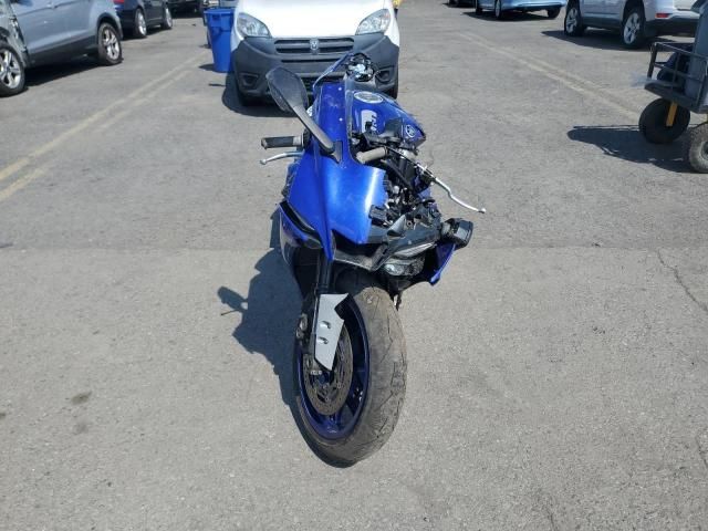 2021 Yamaha YZFR1