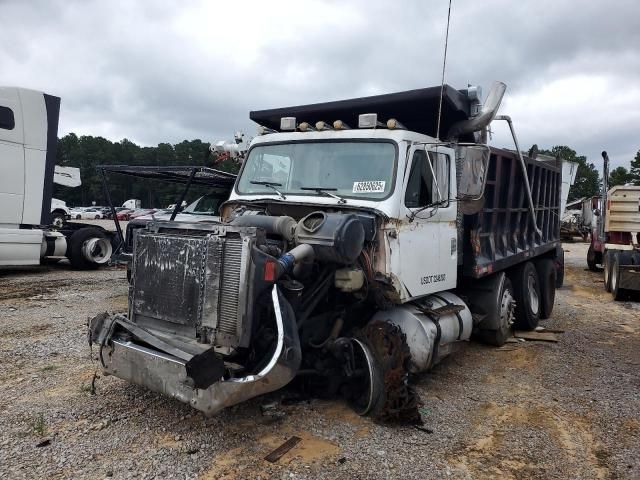 2010 International Dump Truck