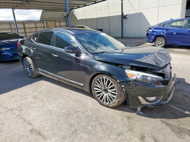 2015 KIA Cadenza Premium