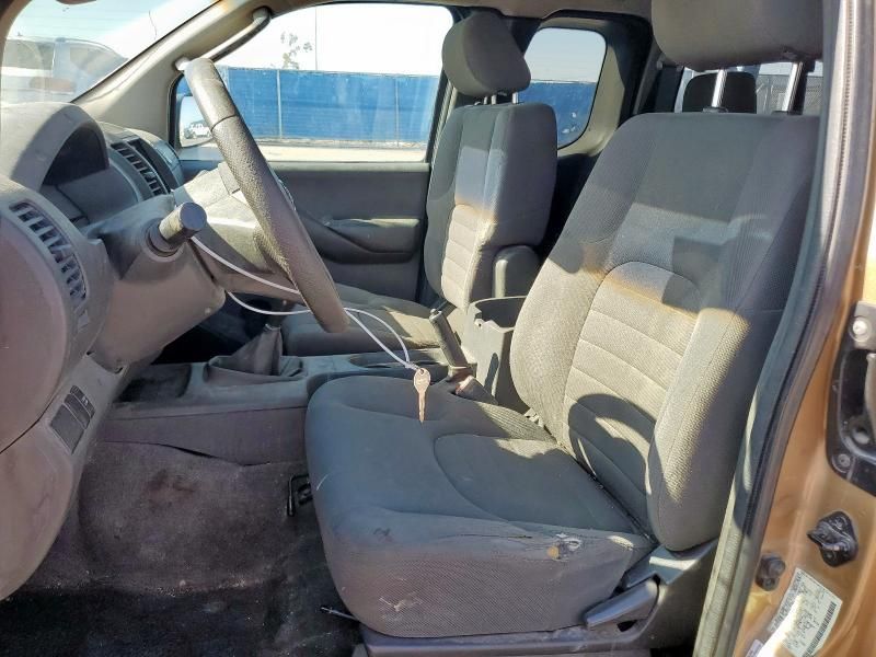 2005 Nissan Frontier King Cab XE