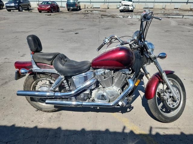 1999 Honda VT1100 C