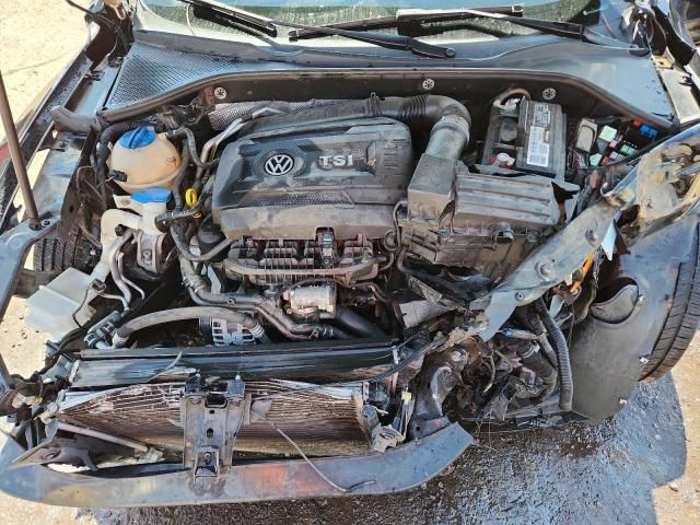 2014 Volkswagen Passat SE