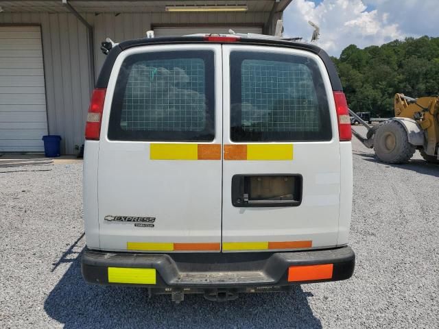 2015 Chevrolet Express G2500