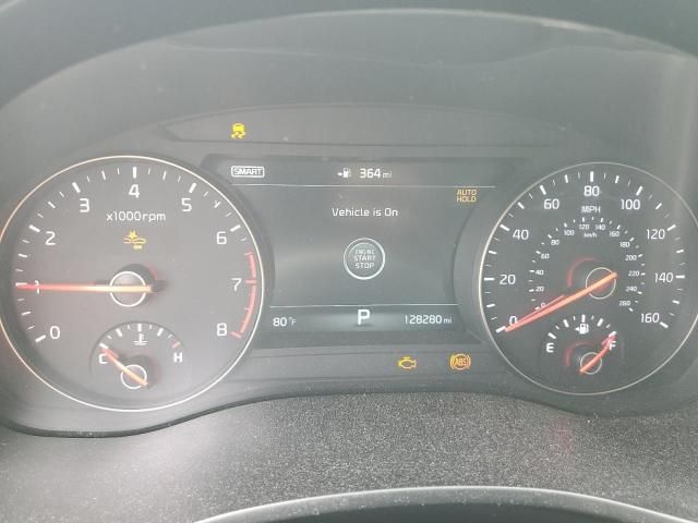 2017 KIA Cadenza Premium