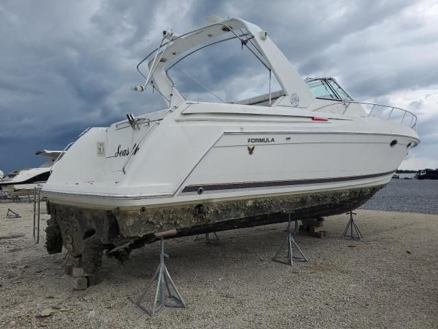 2000 Formula ULA Boat