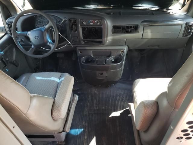 2001 Chevrolet Express G3500